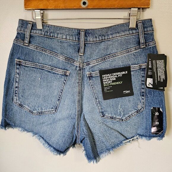 NWT SILVER JEANS HIGHLY DESIRABLE UNIVERSAL FIT HI RISE SHORT ECO FRIENDLY 30W - Picture 11 of 16